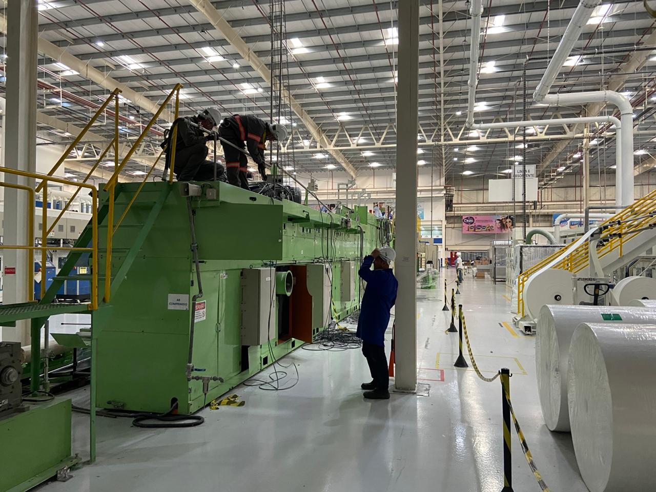 Trabalho técnico em campo — Rudimáquinas